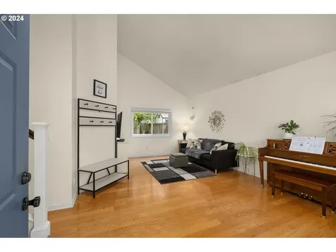 5609 Nw 179th Avenue Portland OR 97229