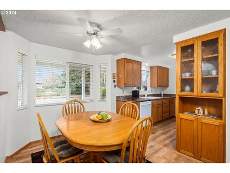 2301 Willona Drive Eugene OR 97408