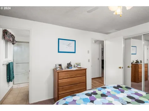 2301 Willona Drive Eugene OR 97408