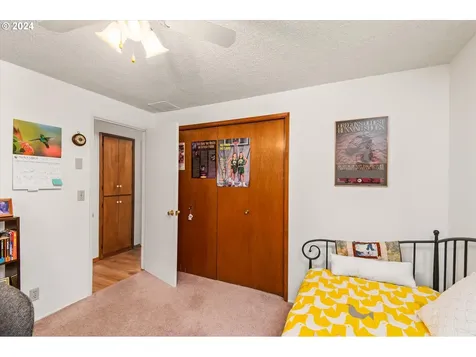 2301 Willona Drive Eugene OR 97408
