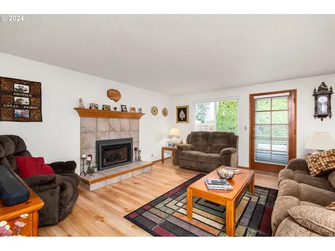 2301 Willona Drive Eugene OR 97408
