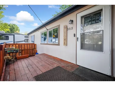 352 Ne Faulconer Court Sheridan OR 97378