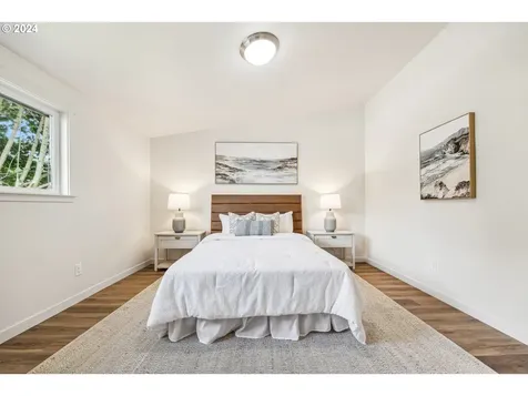 5121 Se 136th Avenue Portland OR 97236