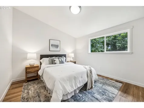 5121 Se 136th Avenue Portland OR 97236