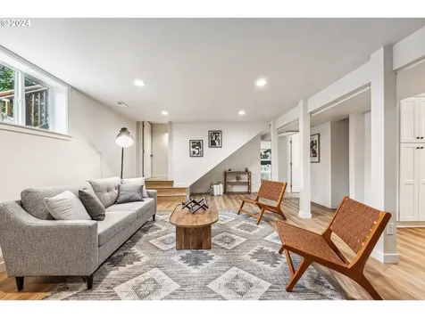 5121 Se 136th Avenue Portland OR 97236