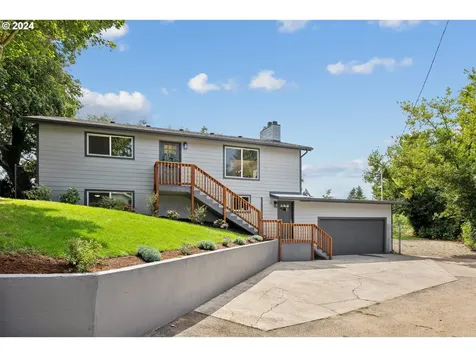 5121 Se 136th Avenue Portland OR 97236