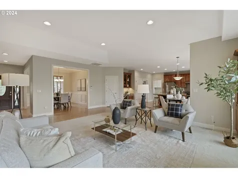 2250 Crestview Drive West Linn OR 97068