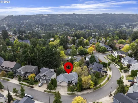 2250 Crestview Drive West Linn OR 97068