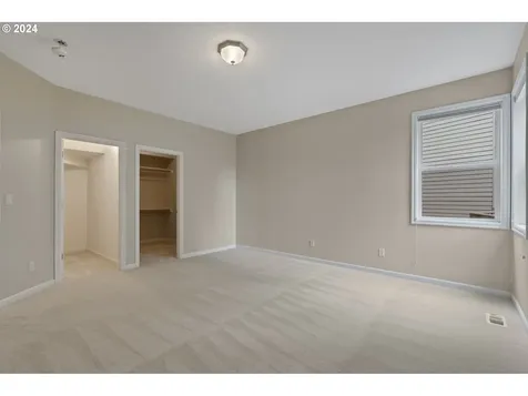 2250 Crestview Drive West Linn OR 97068