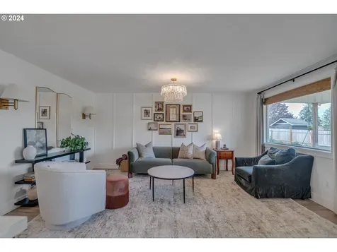 19660 Kalal Court Oregon City OR 97045