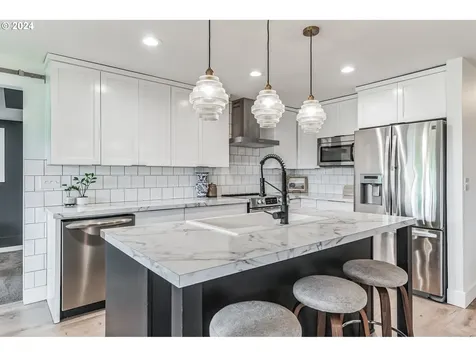 19660 Kalal Court Oregon City OR 97045