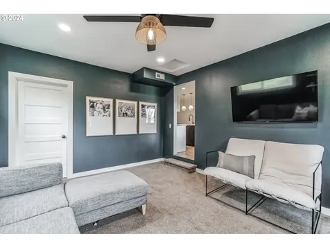 19660 Kalal Court Oregon City OR 97045