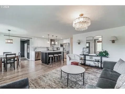 19660 Kalal Court Oregon City OR 97045
