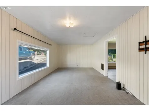 477 Nw Chesser Road Stevenson WA 98648