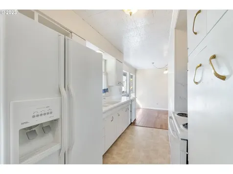 477 Nw Chesser Road Stevenson WA 98648