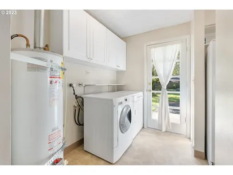 477 Nw Chesser Road Stevenson WA 98648