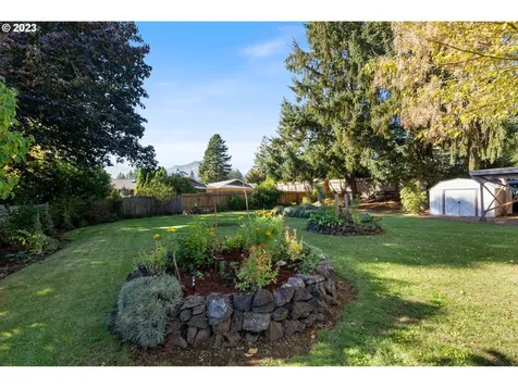 477 Nw Chesser Road Stevenson WA 98648