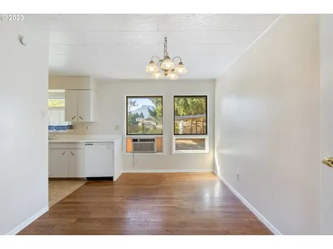 477 Nw Chesser Road Stevenson WA 98648