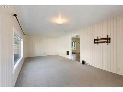 477 Nw Chesser Road Stevenson WA 98648