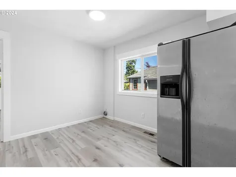 6802 Se 84th Avenue Portland OR 97266