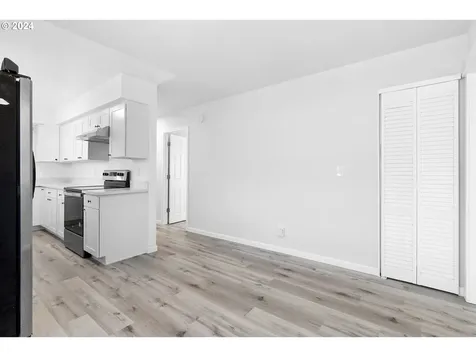 6802 Se 84th Avenue Portland OR 97266