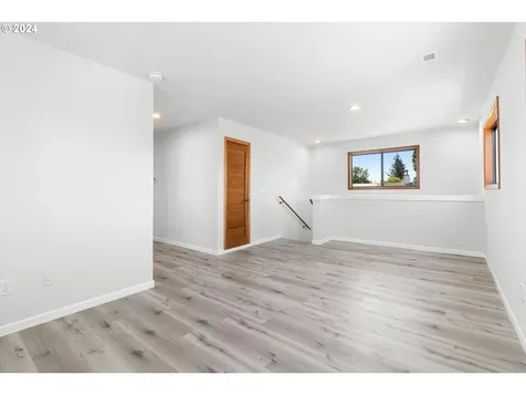 6802 Se 84th Avenue Portland OR 97266