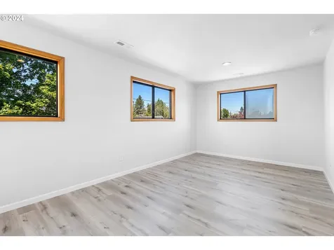 6802 Se 84th Avenue Portland OR 97266