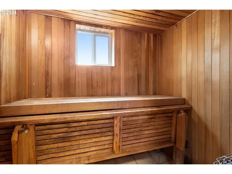 6802 Se 84th Avenue Portland OR 97266