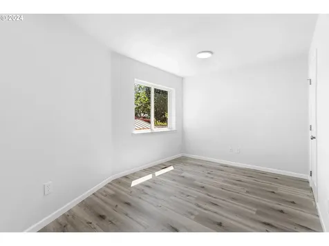 6802 Se 84th Avenue Portland OR 97266