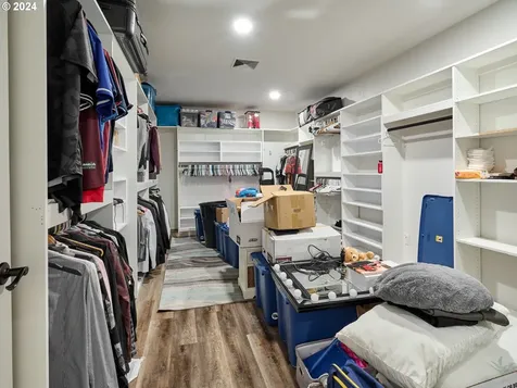 1480 NE Laurel Avenue Woodburn OR 97071