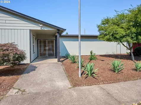 1480 NE Laurel Avenue Woodburn OR 97071