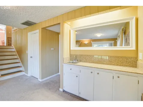 16015 Ne 33rd Avenue Ridgefield WA 98642