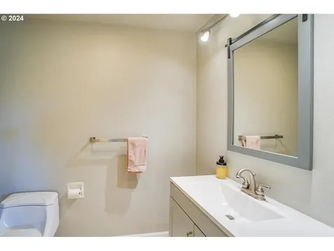 16015 Ne 33rd Avenue Ridgefield WA 98642