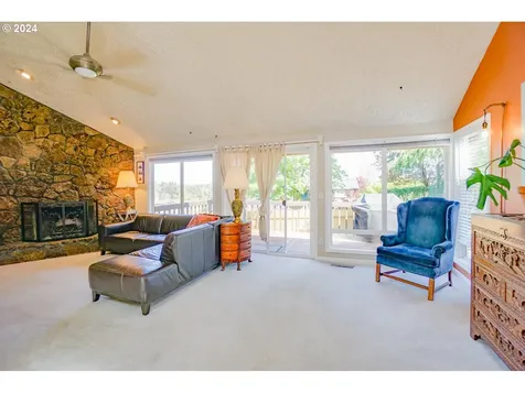 16015 Ne 33rd Avenue Ridgefield WA 98642