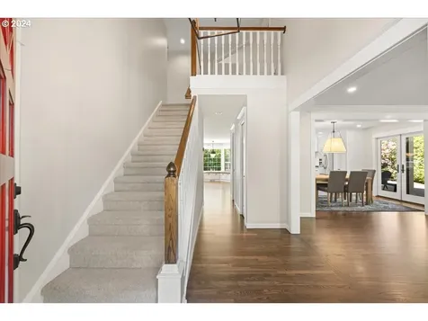 16219 White Oaks Drive Lake Oswego OR 97035