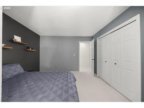 16219 White Oaks Drive Lake Oswego OR 97035