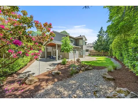 16219 White Oaks Drive Lake Oswego OR 97035