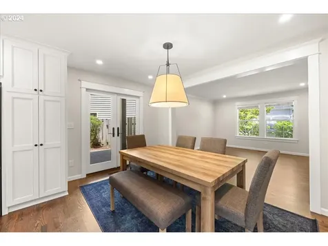 16219 White Oaks Drive Lake Oswego OR 97035