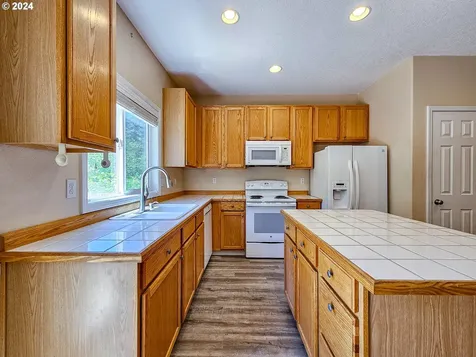 7356 Ne Shaleen Street Hillsboro OR 97124