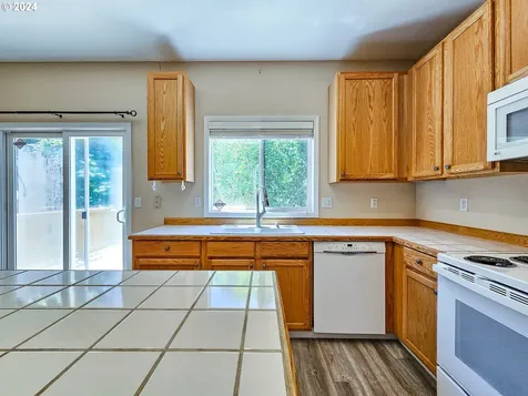 7356 Ne Shaleen Street Hillsboro OR 97124