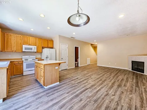 7356 Ne Shaleen Street Hillsboro OR 97124