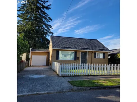 1217 NE 69th Avenue Portland OR 97213