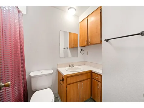 3210 I Street Washougal WA 98671