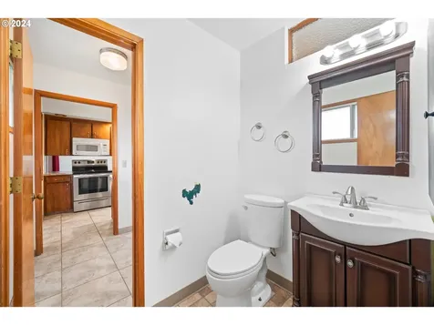 3210 I Street Washougal WA 98671