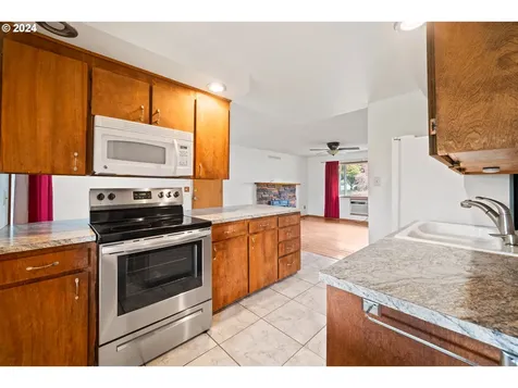 3210 I Street Washougal WA 98671