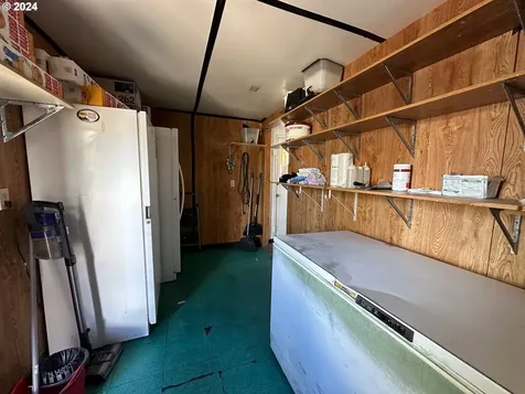 274 NW Front Street Prairie City OR 97869