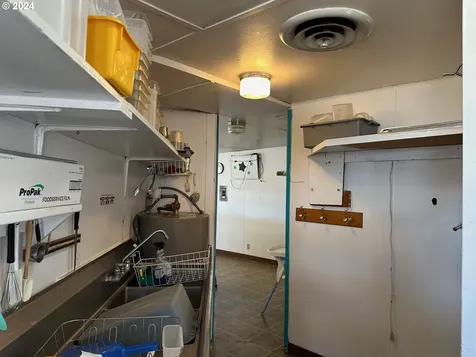 274 NW Front Street Prairie City OR 97869