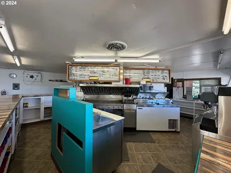 274 NW Front Street Prairie City OR 97869