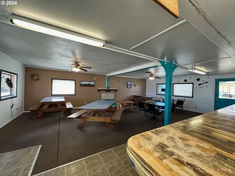 274 NW Front Street Prairie City OR 97869