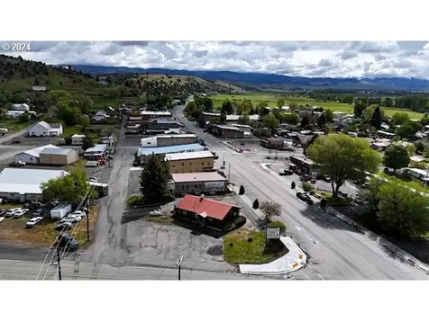 274 NW Front Street Prairie City OR 97869